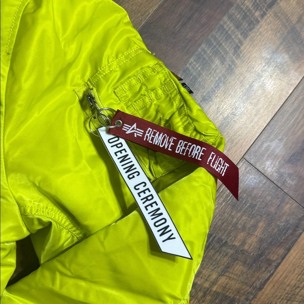 Opening Ceremony x Alpha Industries Reversible B-15 Bomber Jacket - Neon Yellow
